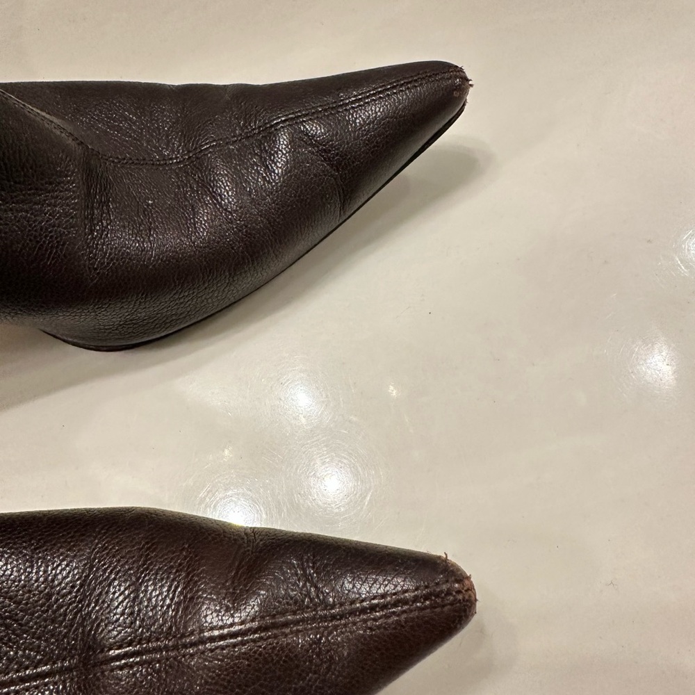 Gucci Black Heeled Boots with Luxurious Satin Finish - Picture 7 of 10